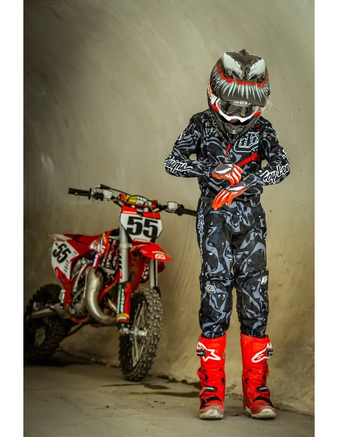 Troy orders lee dirt bike gear