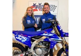 Sara Andersen Firma con il Team Wozniak MX Racing